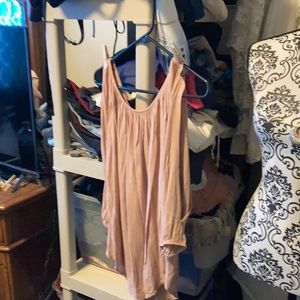 Don’t ask why peep sleeve pink top